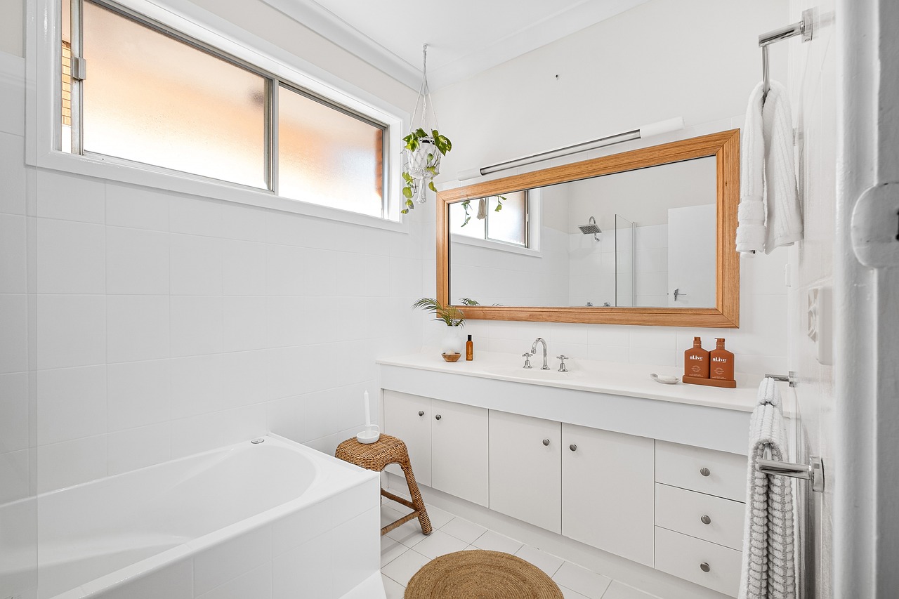 How to Create an Efficient Storage System for Your Bathroom Essentials